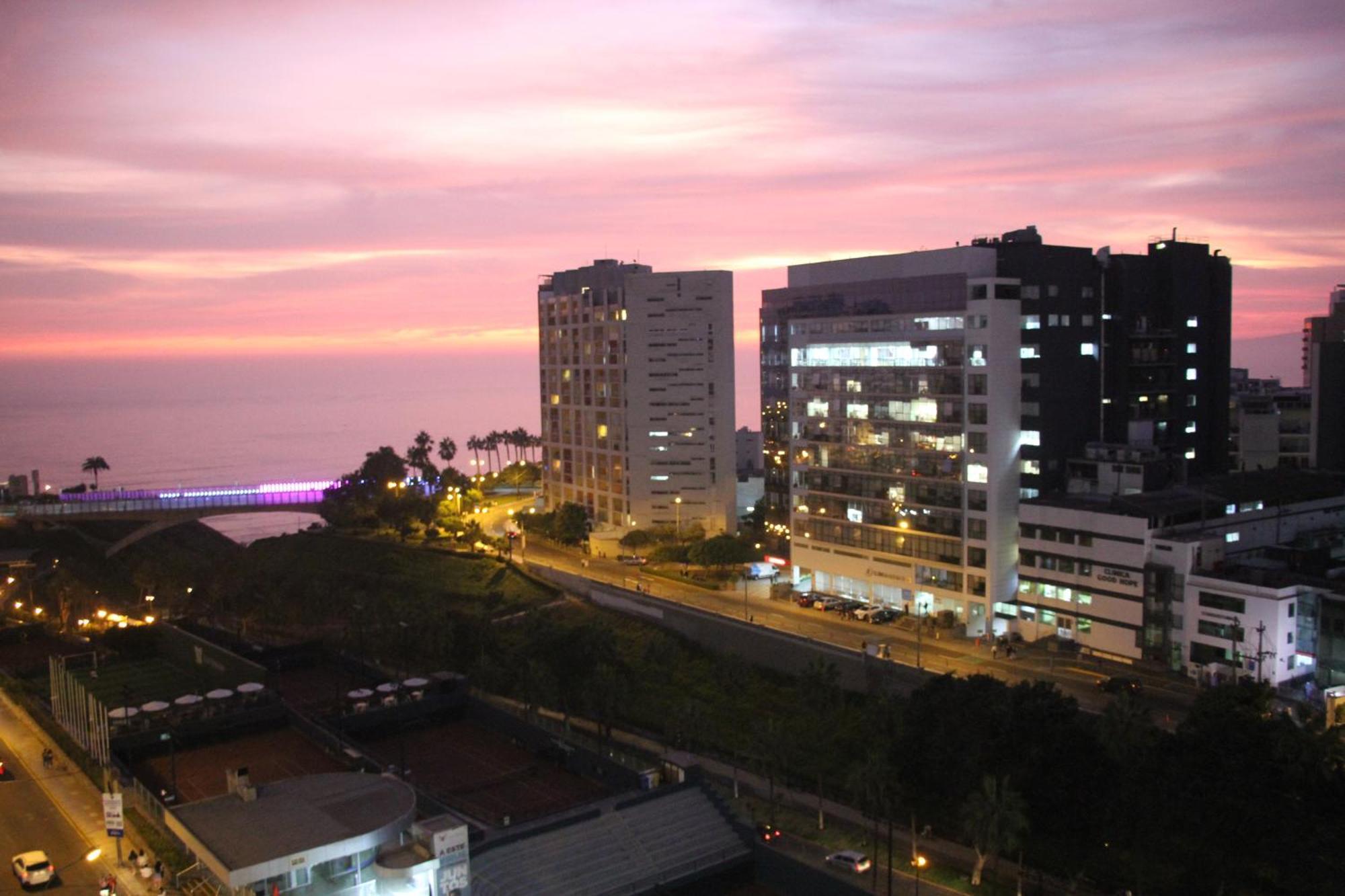 The Guest House 1 At The Booming Center Of Miraflores, Lima - Peru Exteriér fotografie